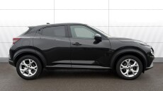 Nissan Juke 1.0 DiG-T N-Connecta 5dr Petrol Hatchback